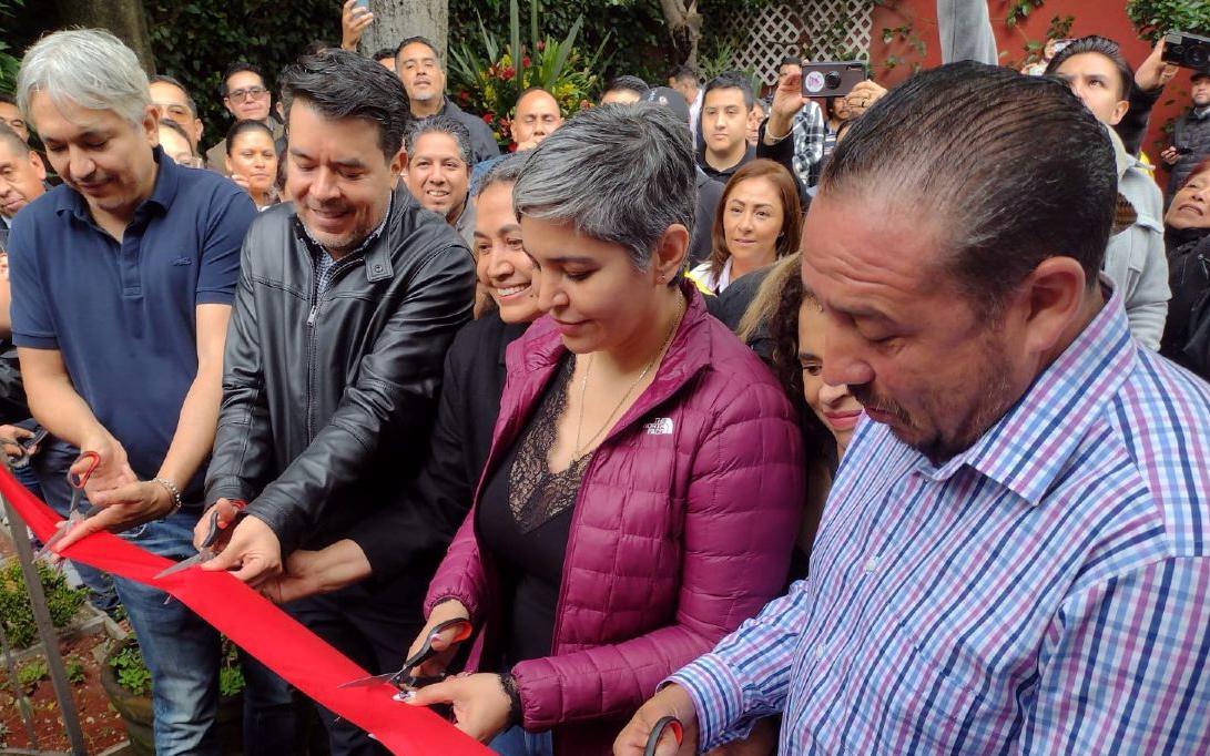 Rosa Alejandra Rodríguez durante una inauguración comunitaria